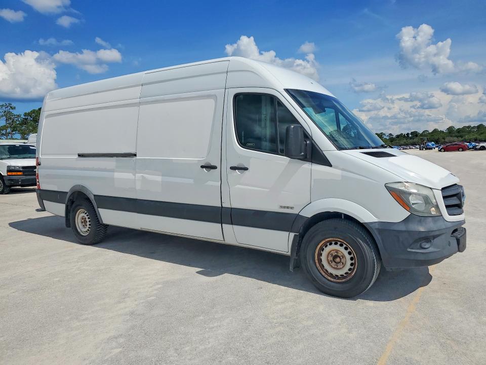 2015 Mercedes Benz Sprinter მანქანა იყიდება აუქციონზე, vin: WD3PE8DB2FP124940, აუქციონის ნომერი: 53362366