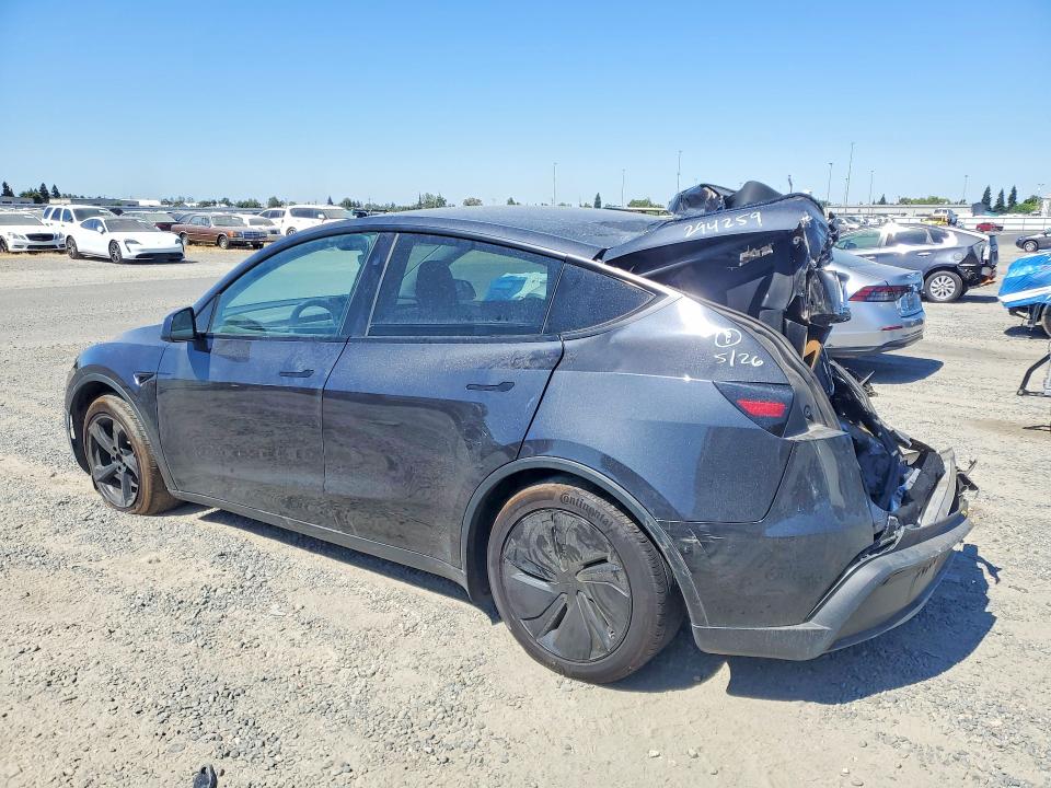 58457246 :رقم المزاد ، 7SAYGDEE5TF355328 vin ، 2026 Tesla Model Y مزاد بيع