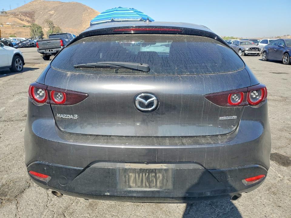 Продажа на аукционе авто 2020 Mazda 3, vin: JM1BPAMM7L1158518, номер лота: 56701396