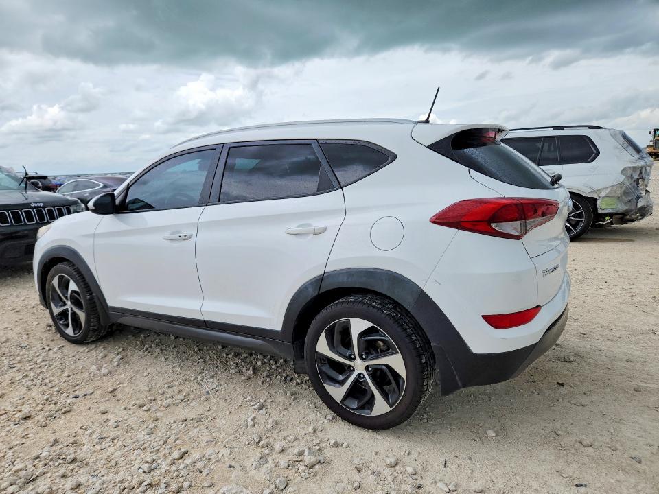2016 Hyundai Tucson მანქანა იყიდება აუქციონზე, vin: KM8J33A20GU069010, აუქციონის ნომერი: 56327686