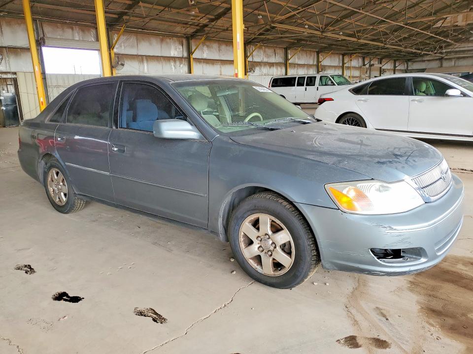 57404656 :رقم المزاد ، 4T1BF28B7YU033084 vin ، 2000 Toyota Avalon مزاد بيع