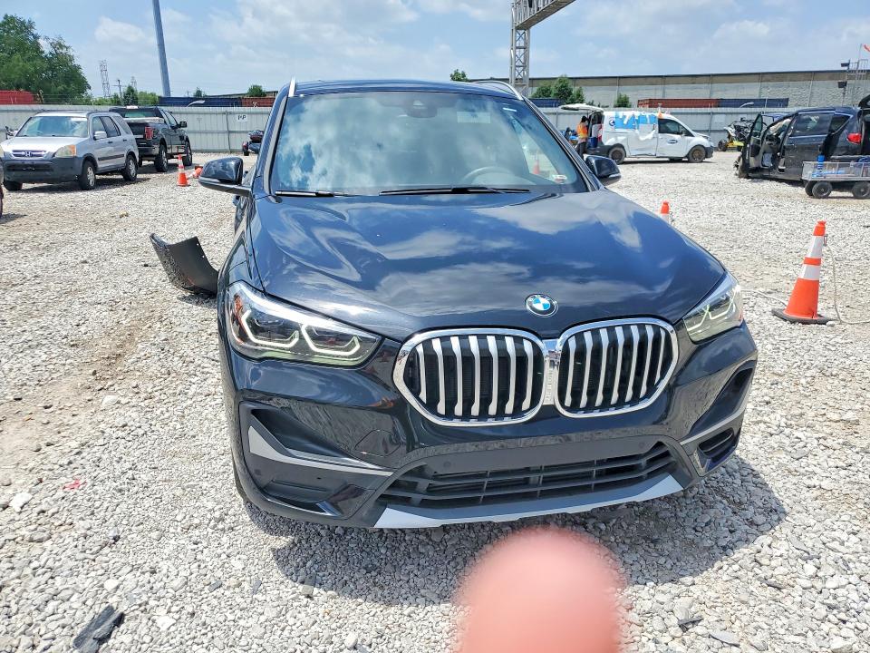 58447686 :رقم المزاد ، WBXJG9C0XM5T01970 vin ، 2021 Bmw X1 مزاد بيع