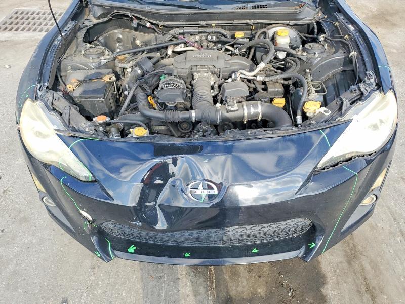 58421946 :رقم المزاد ، JF1ZNAA13F9700059 vin ، 2015 Scion Fr-s مزاد بيع