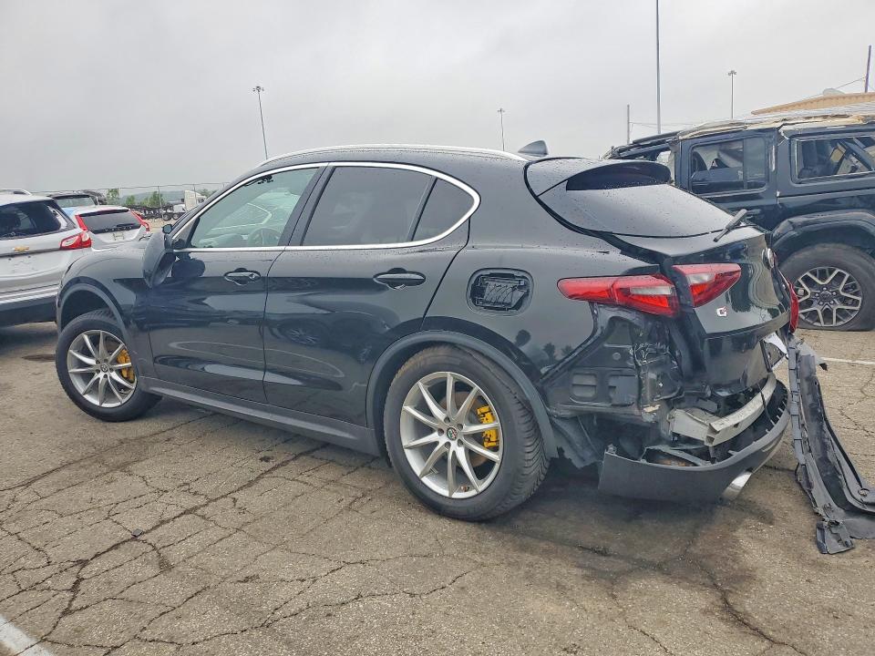 2018 Alfa Romeo Stelvio მანქანა იყიდება აუქციონზე, vin: ZASFAKBNXJ7B69213, აუქციონის ნომერი: 56703626
