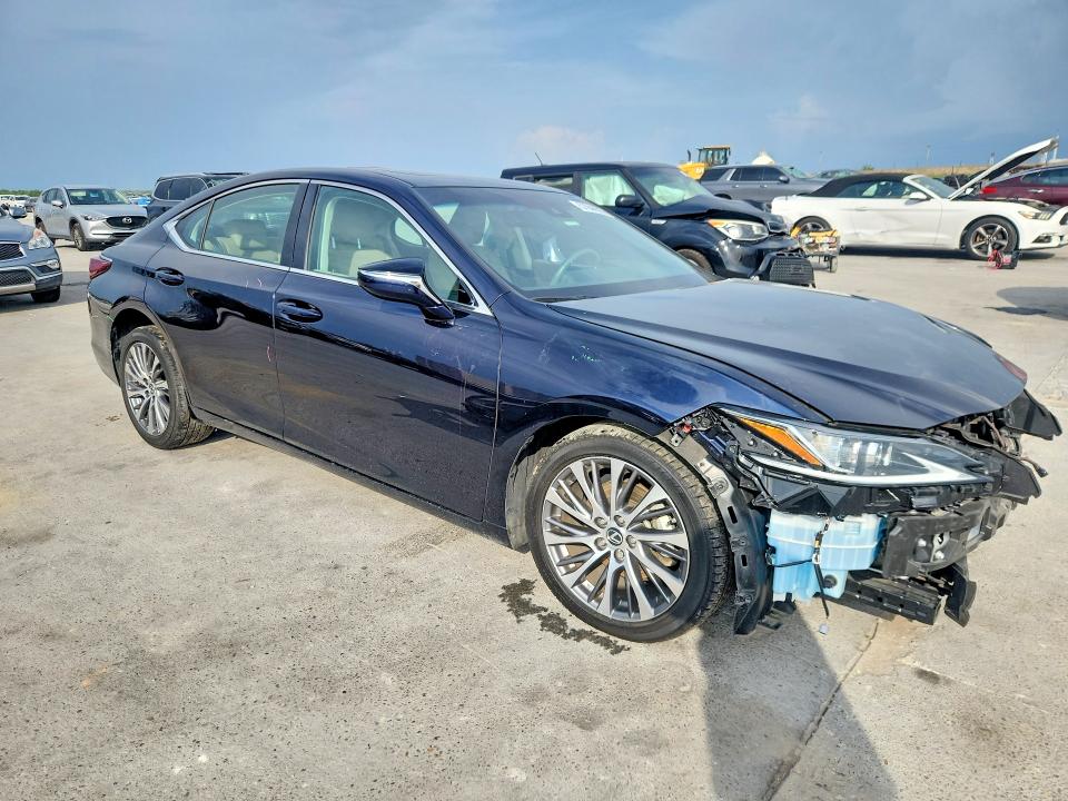 Продажа на аукционе авто 2020 Lexus Es, vin: 58ADZ1B1XLU081948, номер лота: 57944826