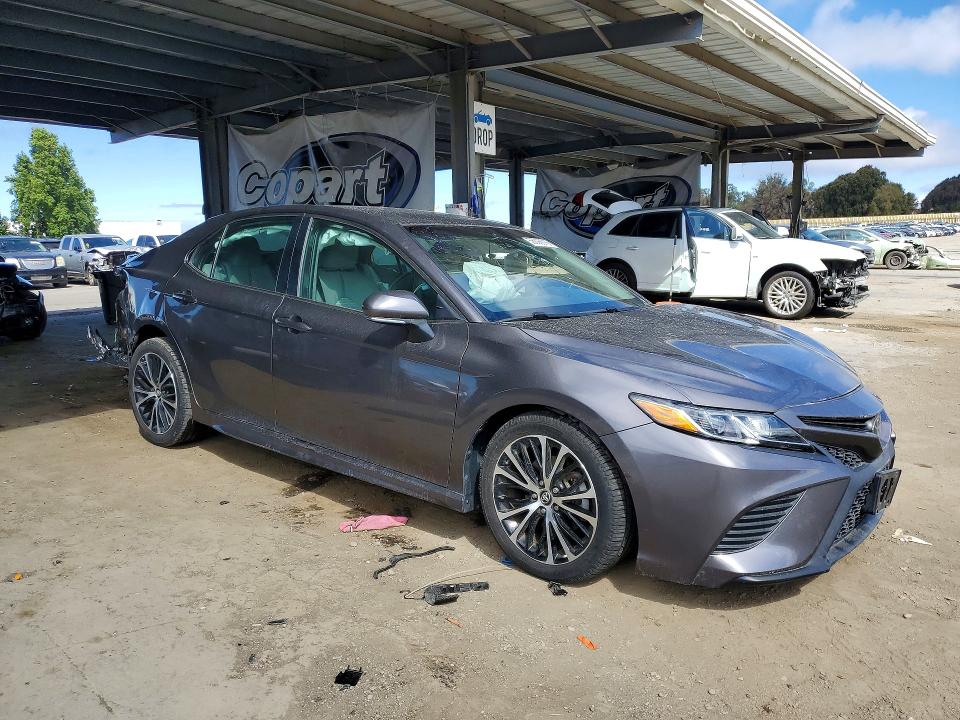 Продажа на аукционе авто 2018 Toyota Camry, vin: 4T1B11HK2JU157892, номер лота: 56893076