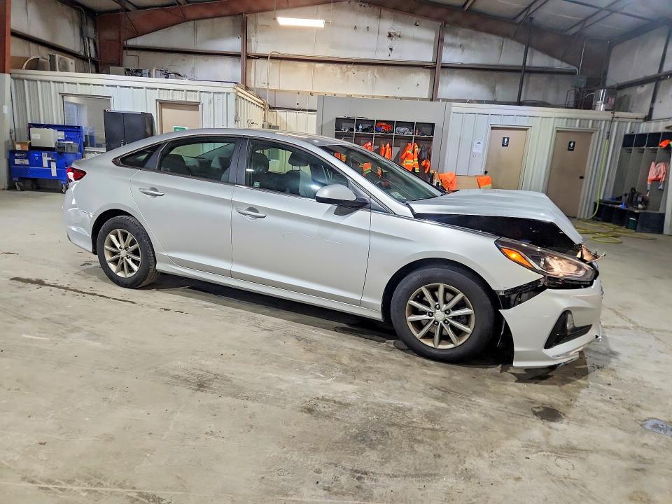 55834146 :رقم المزاد ، 5NPE24AF1JH715190 vin ، 2018 Hyundai Sonata مزاد بيع
