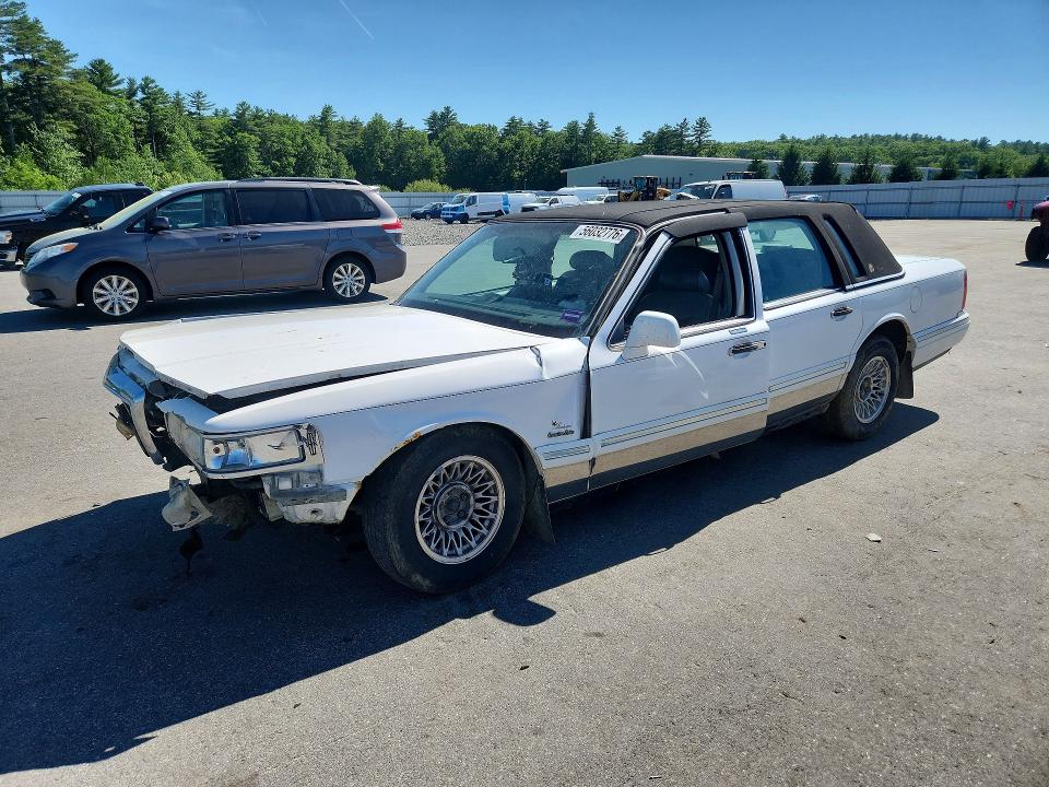 56032776 :رقم المزاد ، 1LNLM81W4VY626318 vin ، 1997 Lincoln Town Car مزاد بيع