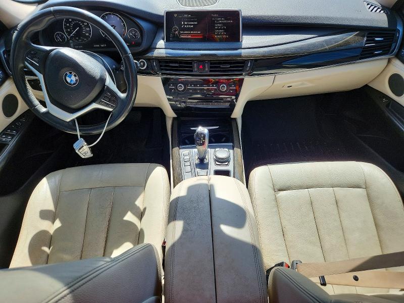57056396 :رقم المزاد ، 5UXKR2C58G0U17263 vin ، 2016 Bmw X5 مزاد بيع