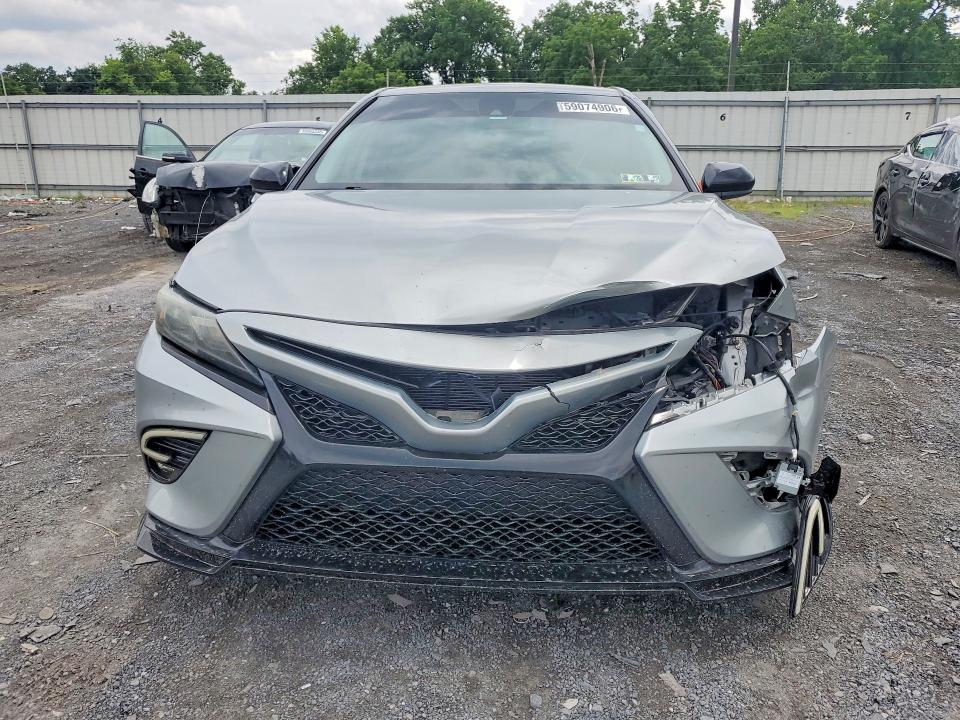 2020 Toyota Camry მანქანა იყიდება აუქციონზე, vin: 4T1NZ1AK8LU040529, აუქციონის ნომერი: 59074906