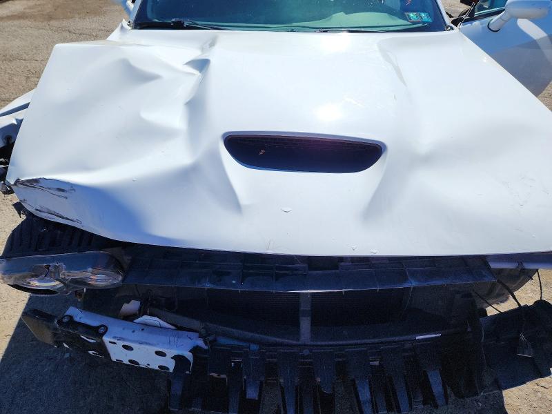 57126726 :رقم المزاد ، 2C3CDZBT7LH118581 vin ، 2020 Dodge Challenger مزاد بيع