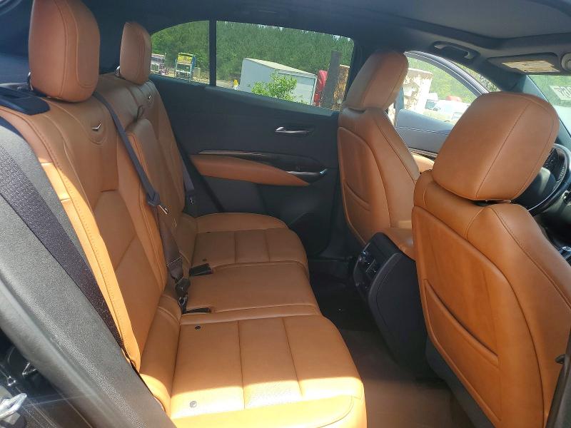 55492186 :رقم المزاد ، 1GYFZCR4XKF161893 vin ، 2019 Cadillac Xt4 مزاد بيع