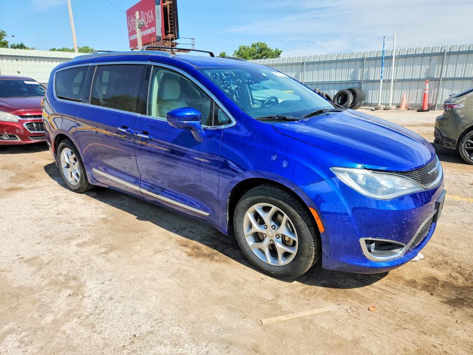 57039106 :رقم المزاد ، 2C4RC1EG0KR549457 vin ، 2019 Chrysler Pacifica مزاد بيع