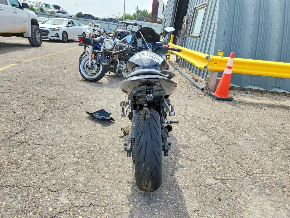 Aukcja sprzedaży 2006 Kawasaki Zr750, vin: JKAZRDK136A005281, numer aukcji: 58951426