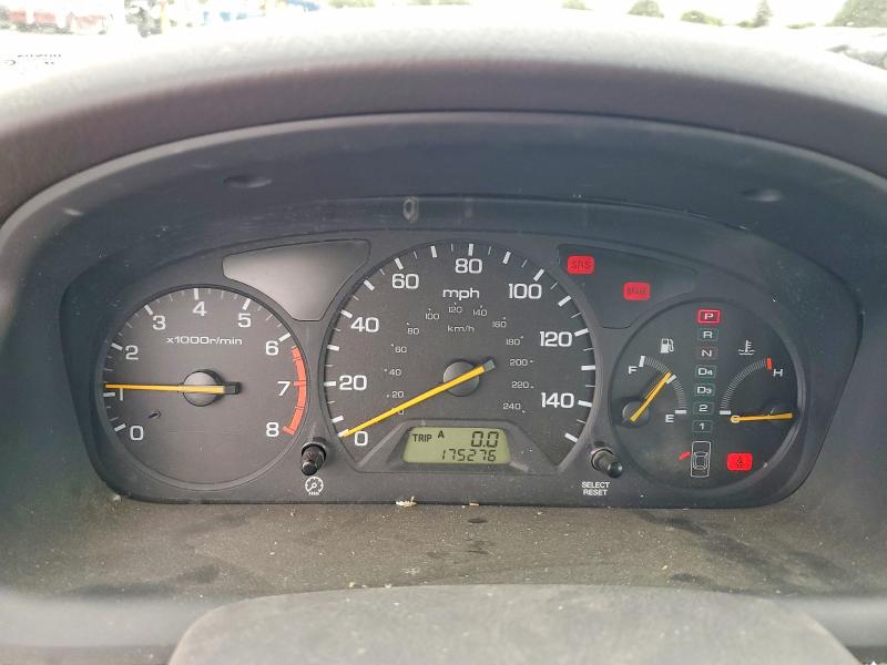2002 Honda Accord მანქანა იყიდება აუქციონზე, vin: 1HGCG16502A023052, აუქციონის ნომერი: 57531256