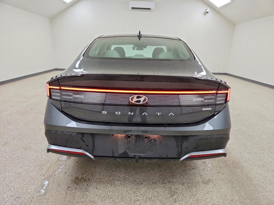 Продажа на аукционе авто 2026 Hyundai Sonata Hybrid, vin: KMHL24JJ3TA145145, номер лота: 57784896