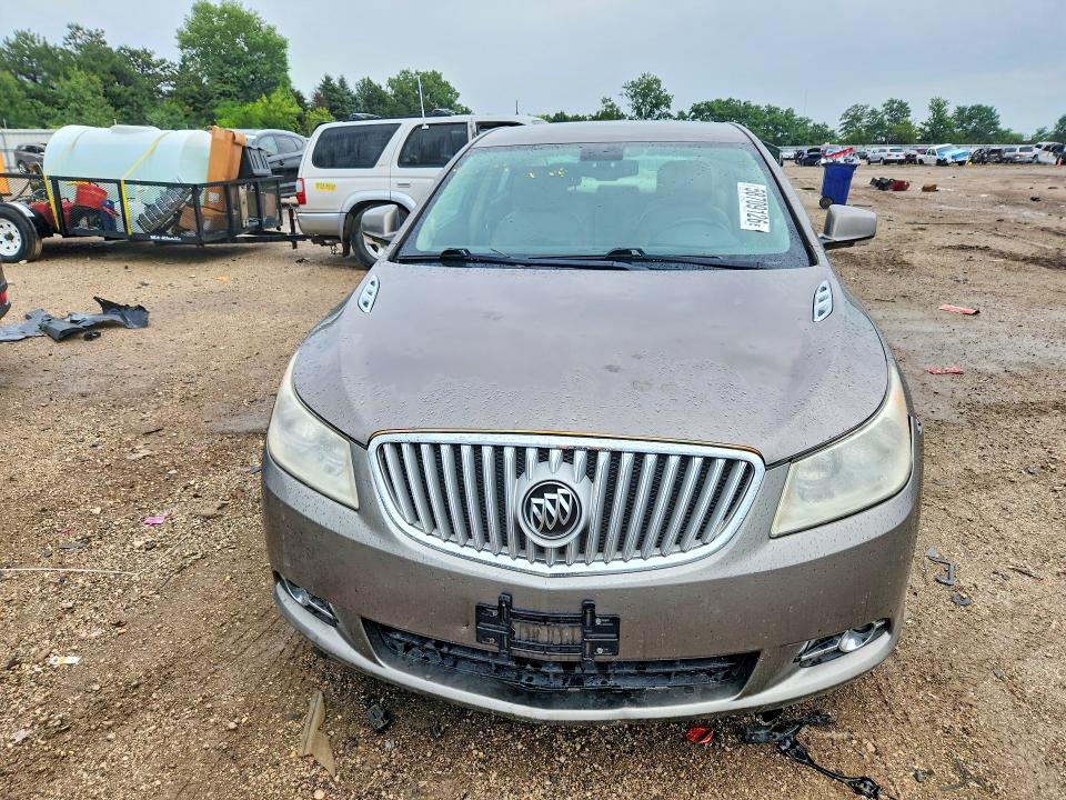 58709126 :رقم المزاد ، 1G4GC5ED3BF259916 vin ، 2011 Buick Lacrosse مزاد بيع