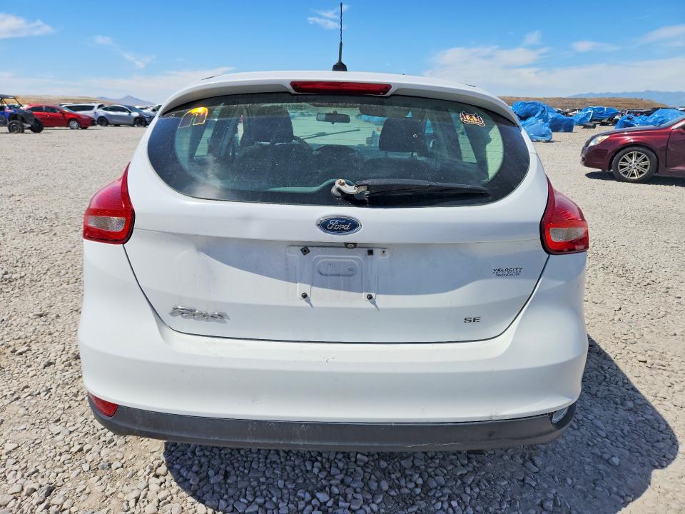 55946846 :رقم المزاد ، 1FADP3K22FL281986 vin ، 2015 Ford Focus مزاد بيع