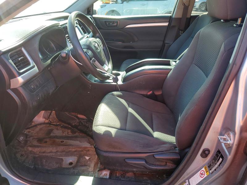 58429096 :رقم المزاد ، 5TDZZRFHXJS243165 vin ، 2018 Toyota Highlander مزاد بيع