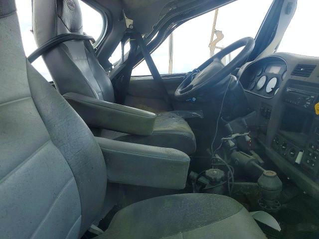 57932946 :رقم المزاد ، 2NP2HM7X6KM415060 vin ، 2019 Ptrb 337 مزاد بيع