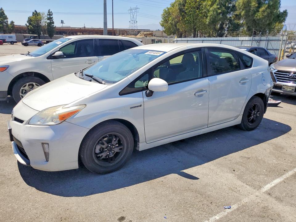 2015 Toyota Prius მანქანა იყიდება აუქციონზე, vin: JTDKN3DUXF0480744, აუქციონის ნომერი: 58814046