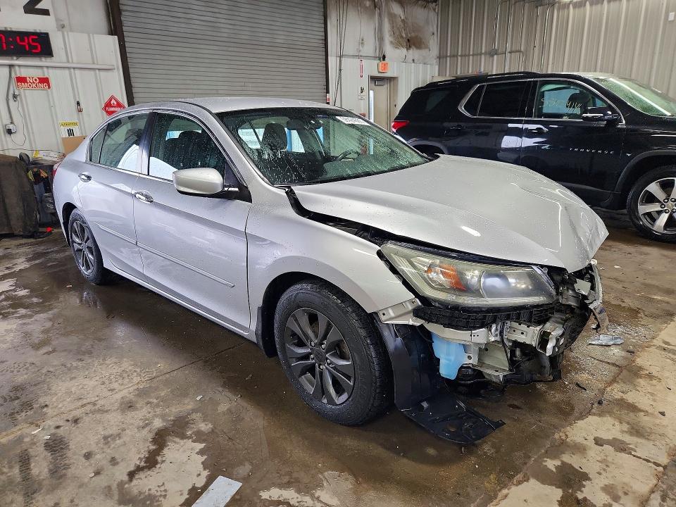 Продажа на аукционе авто 2015 Honda Accord, vin: 1HGCR2F33FA106690, номер лота: 58424666