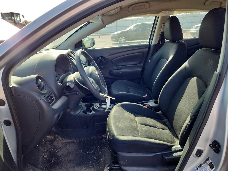 59184606 :رقم المزاد ، 3N1CN7APXKL820596 vin ، 2019 Nissan Versa مزاد بيع