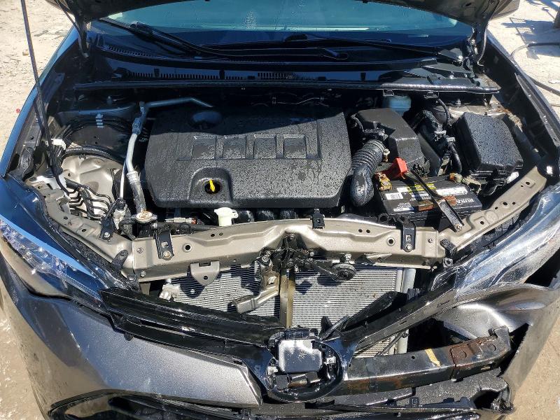 55322236 :رقم المزاد ، 2T1BURHE5JC055696 vin ، 2018 Toyota Corolla مزاد بيع