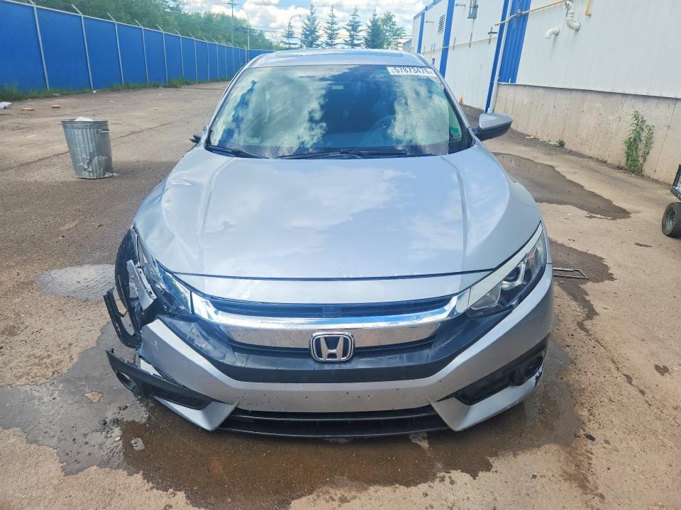 57873476 :رقم المزاد ، 2HGFC2F8XJH039364 vin ، 2018 Honda Civic مزاد بيع