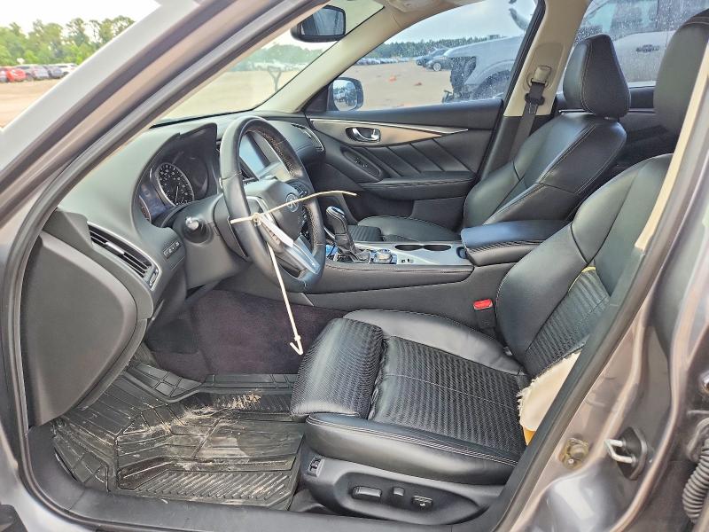 56551106 :رقم المزاد ، JN1EV7AP9JM361252 vin ، 2018 Infiniti Q50 مزاد بيع