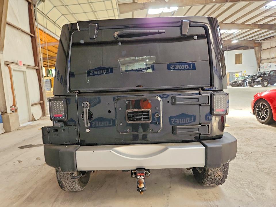 57831616 :رقم المزاد ، 1C4BJWEG4EL130240 vin ، 2014 Jeep Wrangler Unlimited مزاد بيع