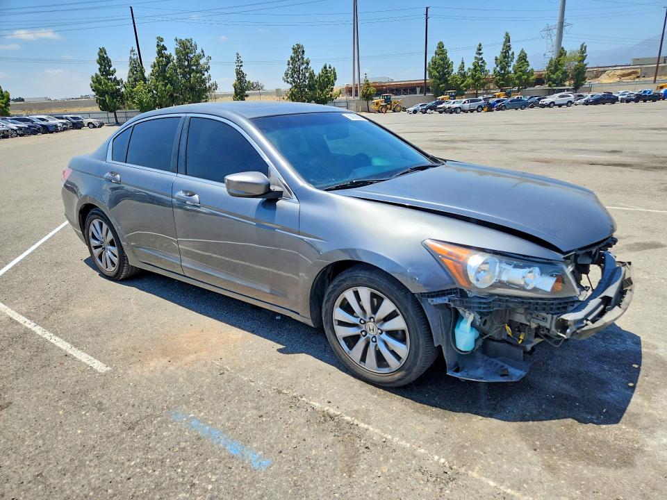 58906886 :رقم المزاد ، 1HGCP2F80BA015579 vin ، 2011 Honda Accord مزاد بيع