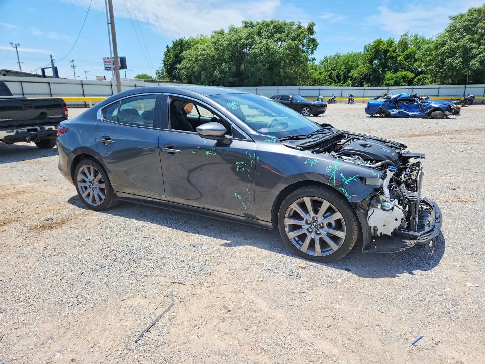 Продажа на аукционе авто 2022 Mazda 3, vin: 3MZBPACL2NM311012, номер лота: 57373396