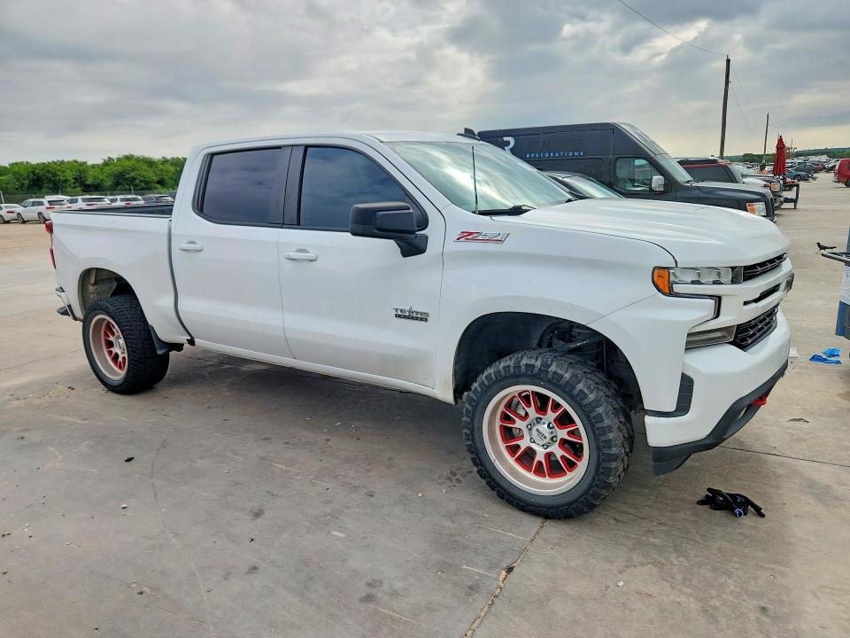 Продаж на аукціоні авто 2020 Chevrolet Silverado, vin: 3GCUYEED4LG428270, номер лоту: 57370426