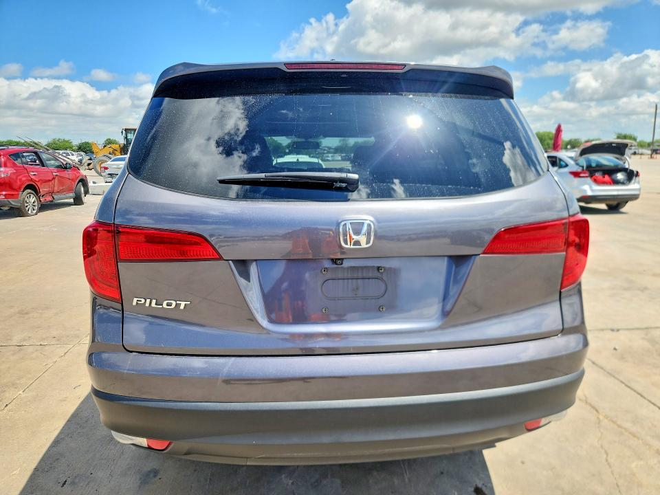 56588326 :رقم المزاد ، 5FNYF5H51JB010067 vin ، 2018 Honda Pilot مزاد بيع