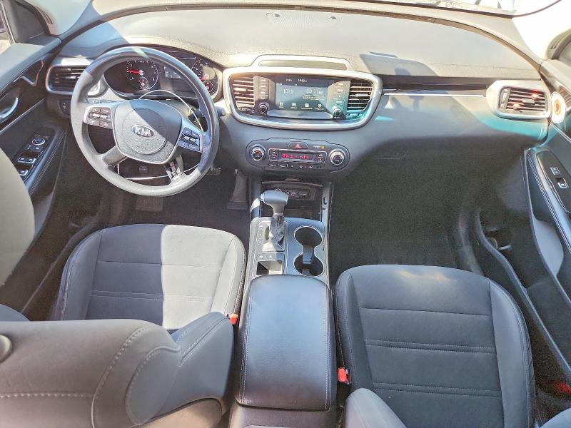 2019 Kia Sorento მანქანა იყიდება აუქციონზე, vin: 5XYPGDA52KG505644, აუქციონის ნომერი: 57592926