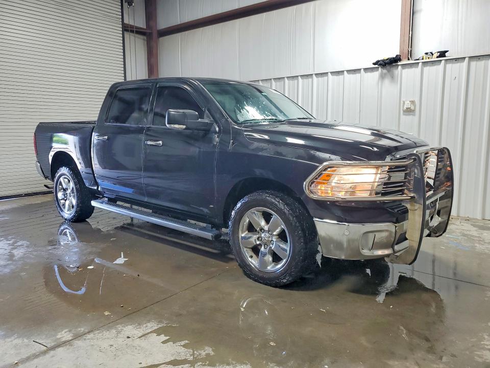 57577596 :رقم المزاد ، 1C6RR7LG2HS870998 vin ، 2017 Ram 1500 مزاد بيع