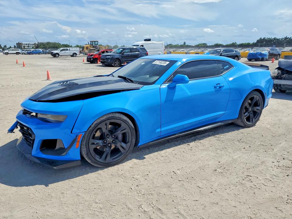 57190236 :رقم المزاد ، 1G1FF1R75N0134579 vin ، 2022 Chevrolet Camaro مزاد بيع