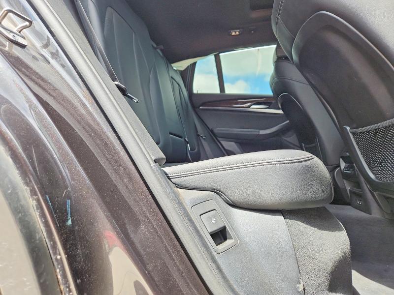 57932046 :رقم المزاد ، 5UX33DT09R9V05727 vin ، 2024 Bmw X4 مزاد بيع
