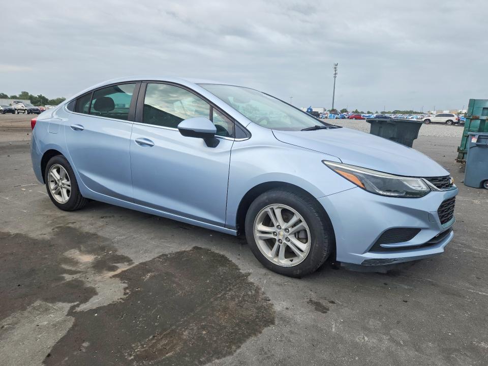 2018 Chevrolet Cruze მანქანა იყიდება აუქციონზე, vin: 1G1BE5SM0J7228833, აუქციონის ნომერი: 55958146