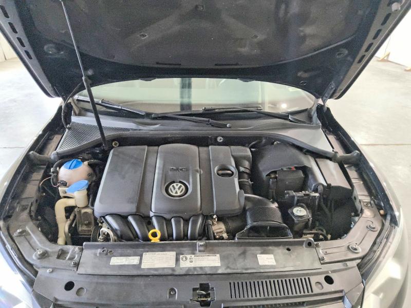 59300566 :رقم المزاد ، 1VWAH7A31EC018900 vin ، 2014 Volkswagen Passat مزاد بيع