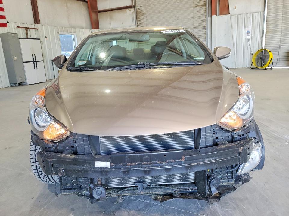 56626776 :رقم المزاد ، 5NPDH4AE5CH116541 vin ، 2012 Hyundai Elantra مزاد بيع