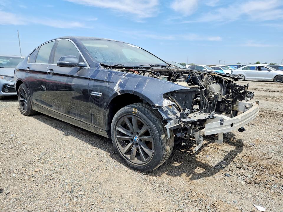 57186366 :رقم المزاد ، WBA5A5C56FD520094 vin ، 2015 Bmw 528 مزاد بيع