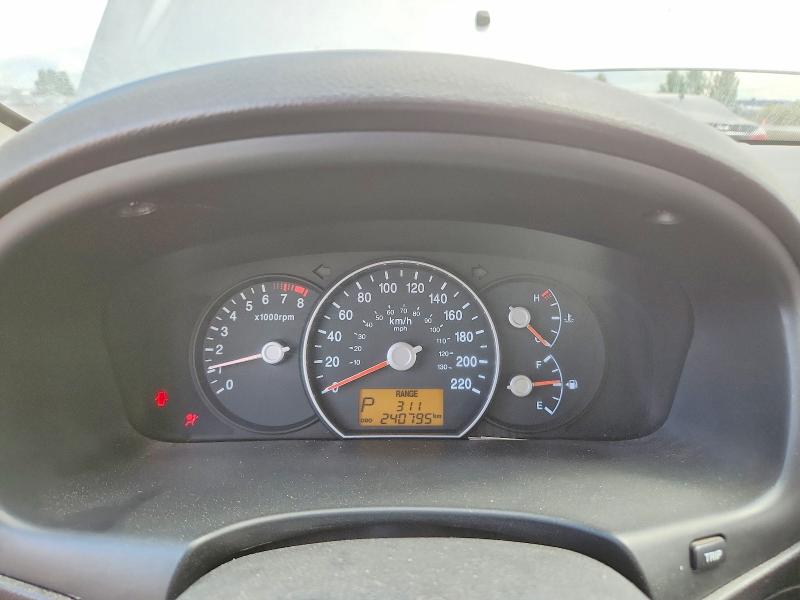 2010 Kia Rondo მანქანა იყიდება აუქციონზე, vin: KNAHH8A87A7321103, აუქციონის ნომერი: 56447406