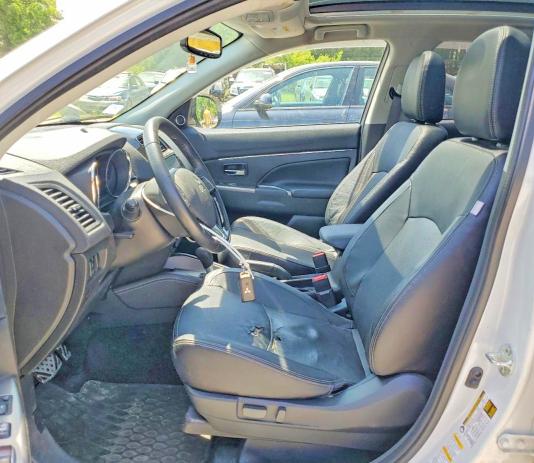 56279446 :رقم المزاد ، JA4AR4AW4JZ012342 vin ، 2018 Mitsubishi Outlander Sport مزاد بيع