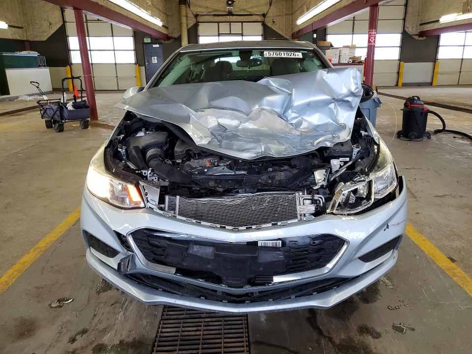 Продажа на аукционе авто 2018 Chevrolet Cruze, vin: 1G1BC5SM5J7174547, номер лота: 57601926