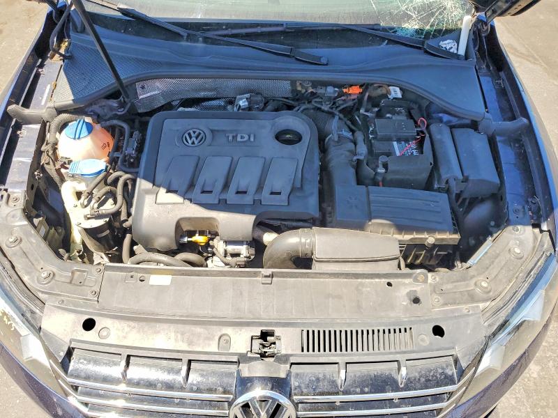 58267176 :رقم المزاد ، 1VWBN7A37EC052434 vin ، 2014 Volkswagen Passat مزاد بيع
