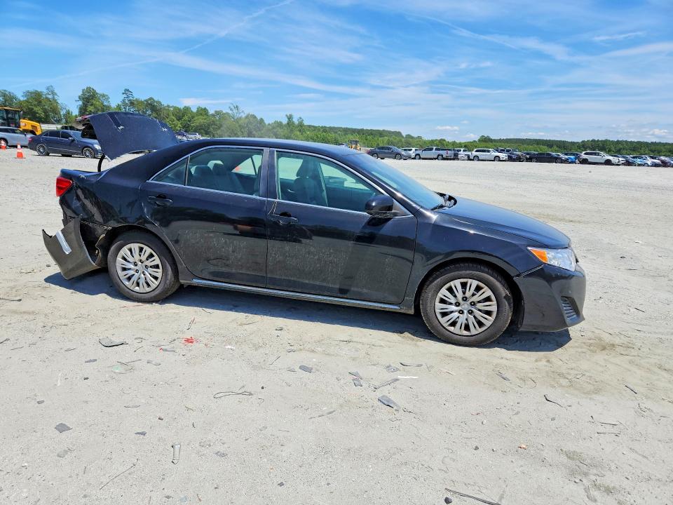 57399526 :رقم المزاد ، 4T1BF1FK4DU220757 vin ، 2013 Toyota Camry مزاد بيع