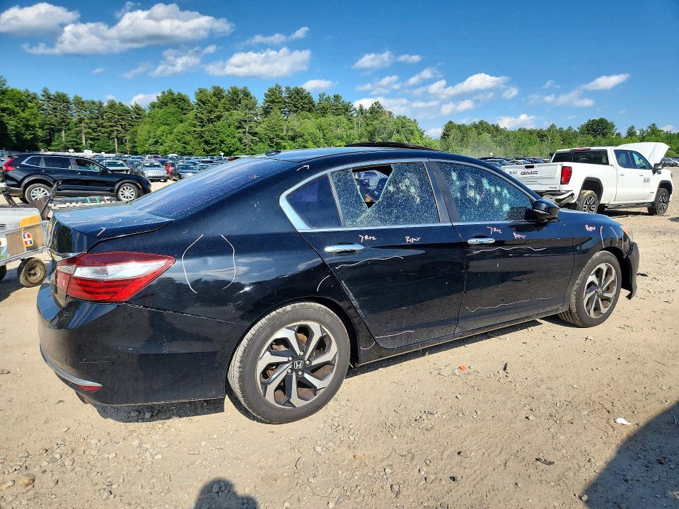 Продаж на аукціоні авто 2017 Honda Accord, vin: 1HGCR2F75HA004362, номер лоту: 56869806