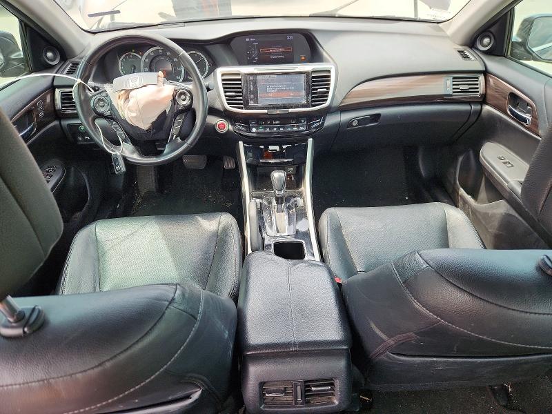 55786086 :رقم المزاد ، 1HGCR3F94HA015053 vin ، 2017 Honda Accord مزاد بيع